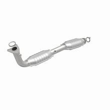 Load image into Gallery viewer, MagnaFlow Direct Fit Catalytic Converter 07-08 4.7L Tundra P/S OEM