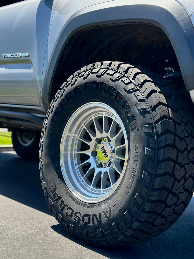 Landscape Durable Tires - Terra Force R/T - LT285/70R17