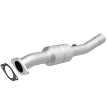 Load image into Gallery viewer, MagnaFlow Direct Fit Catalytic Converter 03-08 Chevy/GMC Passenger Side Rear