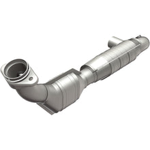 Load image into Gallery viewer, MagnaFlow Direct Fit Catalytic Converter 01-04 Ford F-150 Pickup 5.4L 4WD 4R100 Trans D/S (49 State)