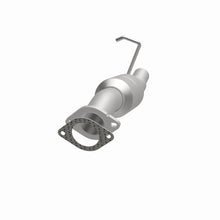 Load image into Gallery viewer, MagnaFlow Direct Fit Catalytic Converter 2007 GMC Sierra 2500 HD Classic 6.0/ 8.1/ 3500 Classic 6.0