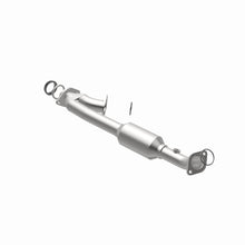 Load image into Gallery viewer, MagnaFlow Direct Fit Catalytic Converter 05-07 4-Run/FJ Passenger Side Rear