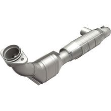 Load image into Gallery viewer, MagnaFlow Direct Fit Catalytic Converter 01 Ford Trucks 5.4L