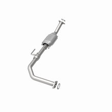 Load image into Gallery viewer, MagnaFlow Direct Fit Catalytic Converter 00-8/04 Toyota Tundra 4.7L D/S Front