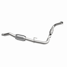 Load image into Gallery viewer, MagnaFlow Direct Fit Catalytic Converter GM 01-02 2500 Driver Side 6.0L