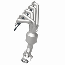 Load image into Gallery viewer, MagnaFlow Direct Fit Catalytic Converter 04-06 Chevy Colorado 3.5L