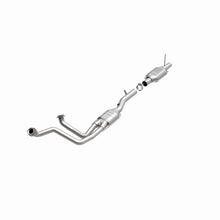 Load image into Gallery viewer, MagnaFlow Direct Fit Catalytic Converter 96 Ford F-150 4.9L