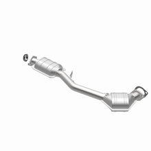 Load image into Gallery viewer, MagnaFlow Direct Fit Catalytic Converter 99-04 Subaru Forester 2.5L