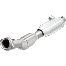 Load image into Gallery viewer, MagnaFlow Direct Fit Catalytic Converter 97-98 Ford Trucks 4.6L