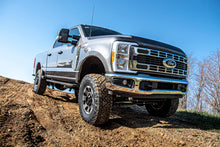 Load image into Gallery viewer, 5 Inch Lift Kit w/ Radius Arm Ford F250/F350 Super Duty (23-24) 4WD Gas
