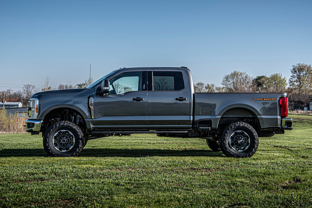 5 Inch Lift Kit w/ Radius Arm Ford F250/F350 Super Duty (23-24) 4WD Gas