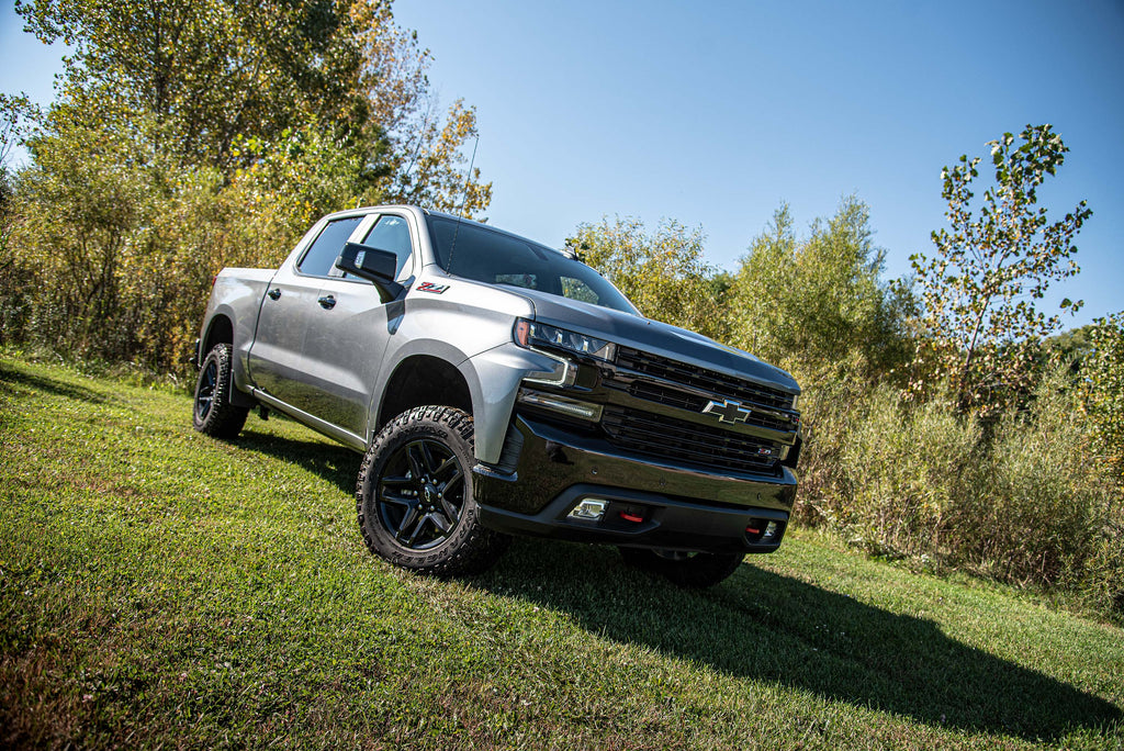 2 Inch Lift Kit FOX 2.5 Coil-Over Chevy Silverado or GMC Sierra 1500 (19-24) 4WD