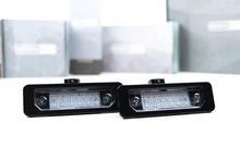 Load image into Gallery viewer, XB LICENSE PLATE LIGHTS  MUSTANG 10-14