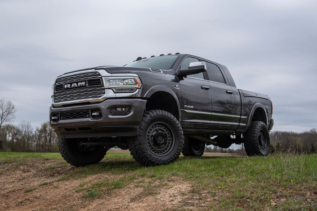 5.5 Inch Lift Kit w/ 4-Link Ram 3500 w/ Rear Air Ride (19-24) 4WD Gas