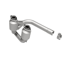 Load image into Gallery viewer, MagnaFlow Direct Fit Catalytic Converter WRANGLER 04-06 4L OEM