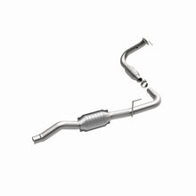 Load image into Gallery viewer, MagnaFlow Direct Fit Catalytic Converter GM 01-02 2500 Driver Side 6.0L