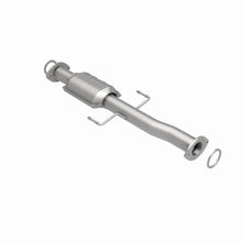 Load image into Gallery viewer, MagnaFlow Direct Fit Catalytic Converter 02-03 Toyota Tacoma 2.4L
