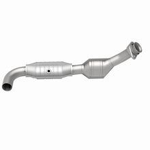Load image into Gallery viewer, MagnaFlow Direct Fit Catalytic Converter 01 Ford F-150 4.2L