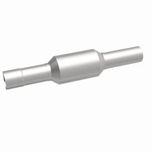 Load image into Gallery viewer, MagnaFlow Direct Fit Catalytic Converter California Grade 92-94 GM Blazer/Suburban 5.7L