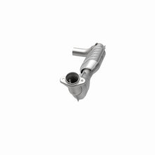 Load image into Gallery viewer, MagnaFlow Direct Fit Catalytic Converter 01-04 Ford F-150 Pickup 5.4L 4WD 4R100 Trans D/S (49 State)