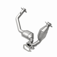 Load image into Gallery viewer, MagnaFlow Direct Fit Catalytic Converter98-00 Ranger 3.0/4.0L Fron