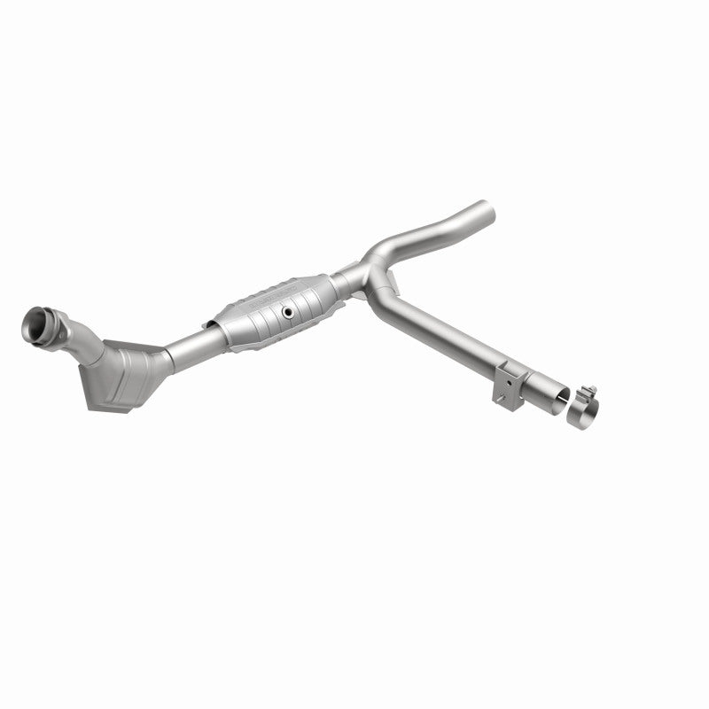 MagnaFlow Direct Fit Catalytic Converter 99-00 Ford F-150 4.2L 50S