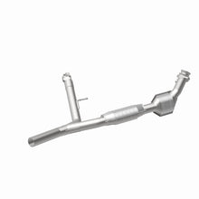 Load image into Gallery viewer, MagnaFlow Direct Fit Catalytic Converter 04-06 F-150 5.4 2WD P/S 49S
