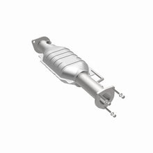 Load image into Gallery viewer, MagnaFlow Direct Fit Catalytic Converter 00-04 Jeep Wrangler Rear