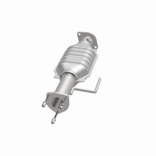 Load image into Gallery viewer, MagnaFlow Direct Fit Catalytic Converter 00-04 Jeep Wrangler Rear