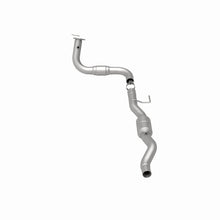 Load image into Gallery viewer, MagnaFlow Direct Fit Catalytic Converter 02-03 Avalanche 8.1 DS OEM