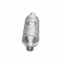 Load image into Gallery viewer, MagnaFlow Universal Catalytic Converter 97-02 Ford Truck And Vans