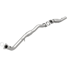 Load image into Gallery viewer, MagnaFlow Direct Fit Catalytic Converter 01-02 GM 2500 Passenger Side 6.0L
