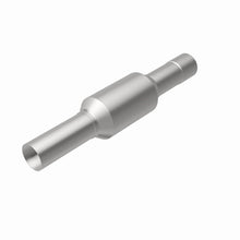 Load image into Gallery viewer, MagnaFlow Direct Fit Catalytic Converter California Grade 92-94 GM Blazer/Suburban 5.7L