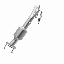 Load image into Gallery viewer, MagnaFlow Direct Fit Catalytic Converter 05-11 Toyota Tacoma 4.0L