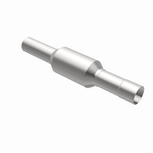 Load image into Gallery viewer, MagnaFlow Direct Fit Catalytic Converter California Grade 92-94 GM Blazer/Suburban 5.7L