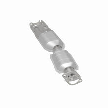 Load image into Gallery viewer, MagnaFlow Direct Fit Catalytic Converter 86-87 Ford Ranger/Bronco II 2.9L (California)