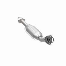 Load image into Gallery viewer, MagnaFlow Direct Fit Catalytic Converter 03-04 Toyota Tundra V8 4.7L Gas