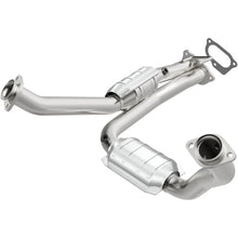 Load image into Gallery viewer, MagnaFlow Direct Fit Catalytic Converter 04-06 Ranger/BSeries 3.0L