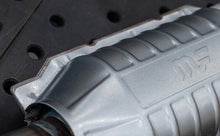 Load image into Gallery viewer, MagnaFlow DF Catalytic Conv 00-05 Ford Excursion / 99-04 F-250 SD / 99-04 F-350 SD (California)