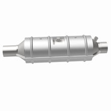 Load image into Gallery viewer, MagnaFlow Ford E-350 Econoline/ 99 -19 F-250/F-350/F-450 SD Direct Fit Catalytic Converter