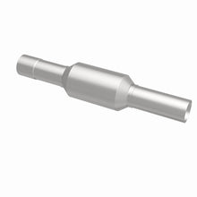 Load image into Gallery viewer, MagnaFlow Direct Fit Catalytic Converter California Grade 92-94 GM Blazer/Suburban 5.7L