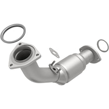 Load image into Gallery viewer, MagnaFlow Direct Fit Catalytic Converter 99-02 4Runner Front 3.4L