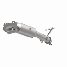 Load image into Gallery viewer, MagnaFlow Direct Fit Catalytic Converter California Grade 12-15 Jeep Wrangler V6 3.6L