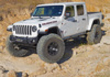 Load image into Gallery viewer, Superlift 20-21 Jeep Gladiator JT w/ Shock Extensions - 4in Lift Kit
