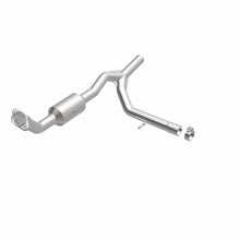 Load image into Gallery viewer, MagnaFlow DF Cat. Conv 07-08 Ford F-150 Pickup 5.4L P/S / 12/06-08 Lincoln Truck Mark LT 5.4L P/S