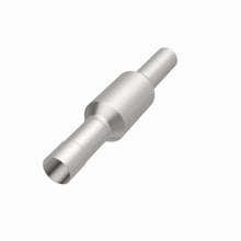 Load image into Gallery viewer, MagnaFlow Direct Fit Catalytic Converter California Grade 92-94 GM Blazer/Suburban 5.7L