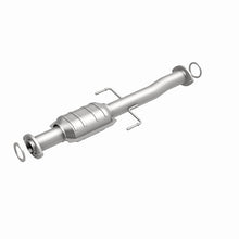Load image into Gallery viewer, MagnaFlow Direct Fit Catalytic Converter 02-03 Toyota Tacoma 2.4L
