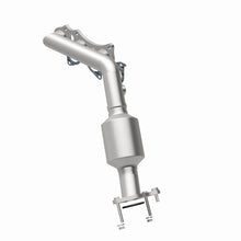 Load image into Gallery viewer, MagnaFlow Direct Fit Catalytic Converter 05-11 Toyota Tacoma 4.0L