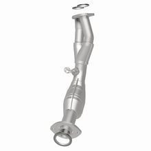 Load image into Gallery viewer, MagnaFlow Direct Fit Catalytic Converter 01-04 Toyota Tacoma 2.7L fr