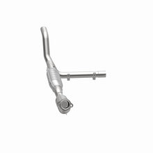 Load image into Gallery viewer, MagnaFlow Direct Fit Catalytic Converter 97-98 Ford F-150 4.6L